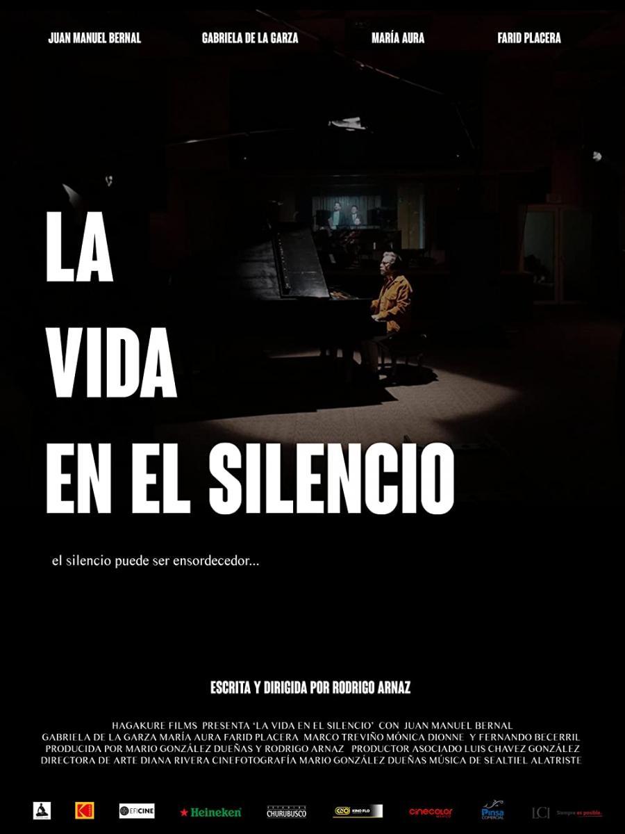 La vida en Silencio (2022)